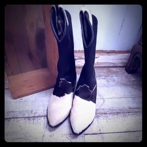 Code West 8 1/2 M Cowgirl Boots